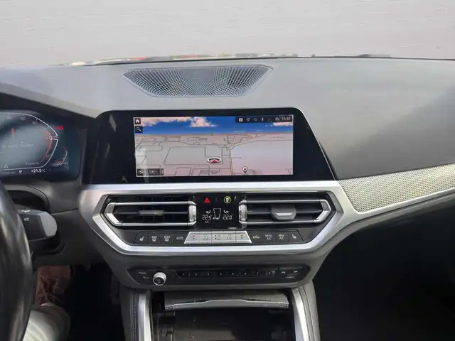 BMW 4 Series view 12