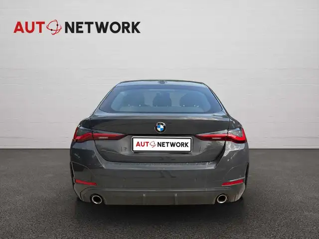 BMW 4 Series view 6