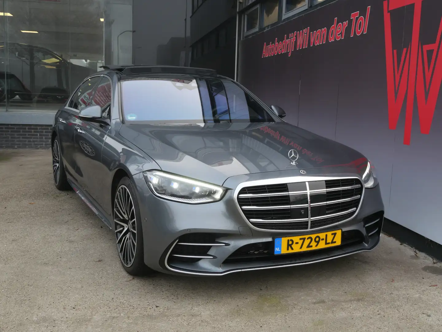 Mercedes-Benz S 580 580e LANG AMG LINE | PANO | 3D | SOFTCLOSE | LUCHT Gris - 2