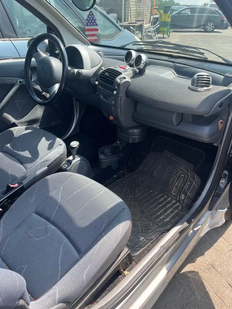 smart forTwo coupé 0.7 passion 1.0 roadster motor met 110kw Grijs - 2
