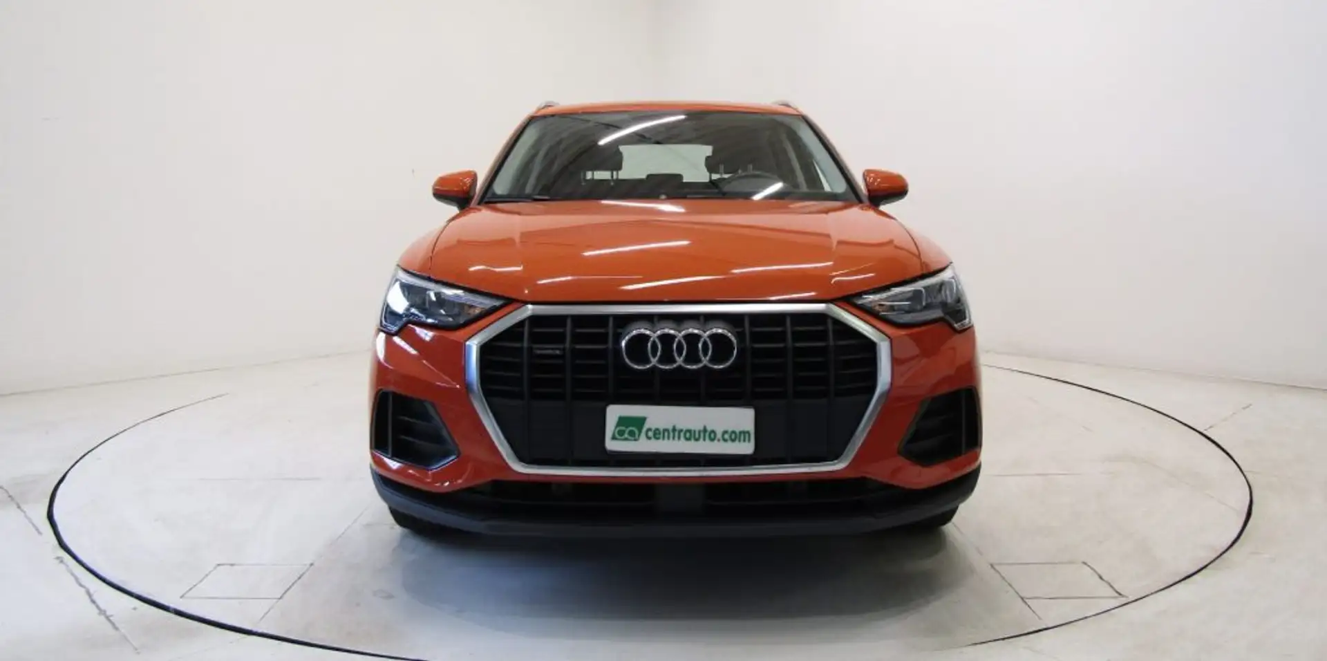 Audi Q3 35 TDI 2.0 TDI quattro S tronic Advanced 150CV Arancione - 2