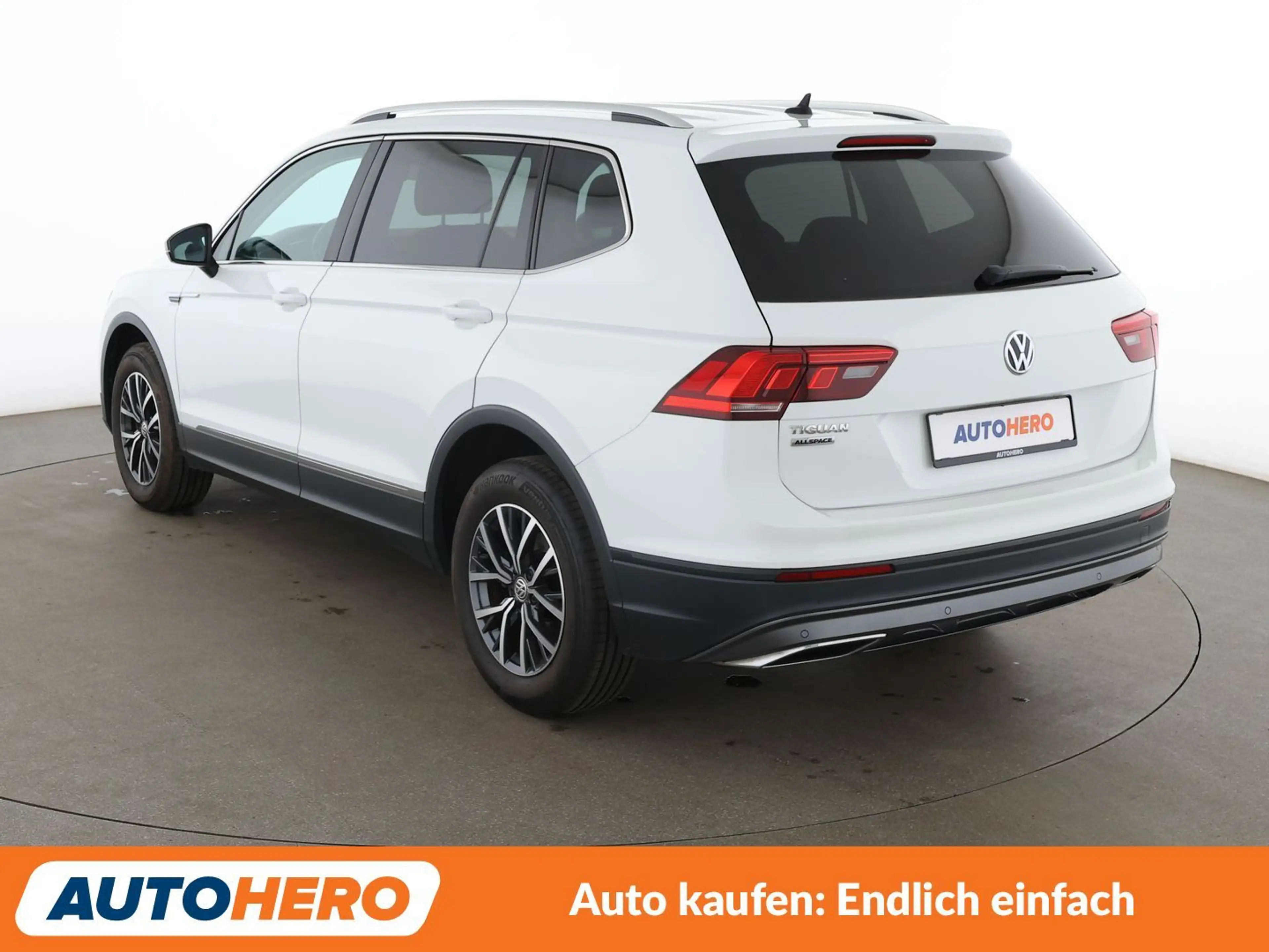 Volkswagen Tiguan Allspace 2.0 TDI Comfortline*NAV*PDC*SHZ*CARPLAY*BT* — photo 4