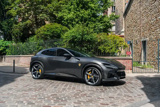 Ferrari Purosangue