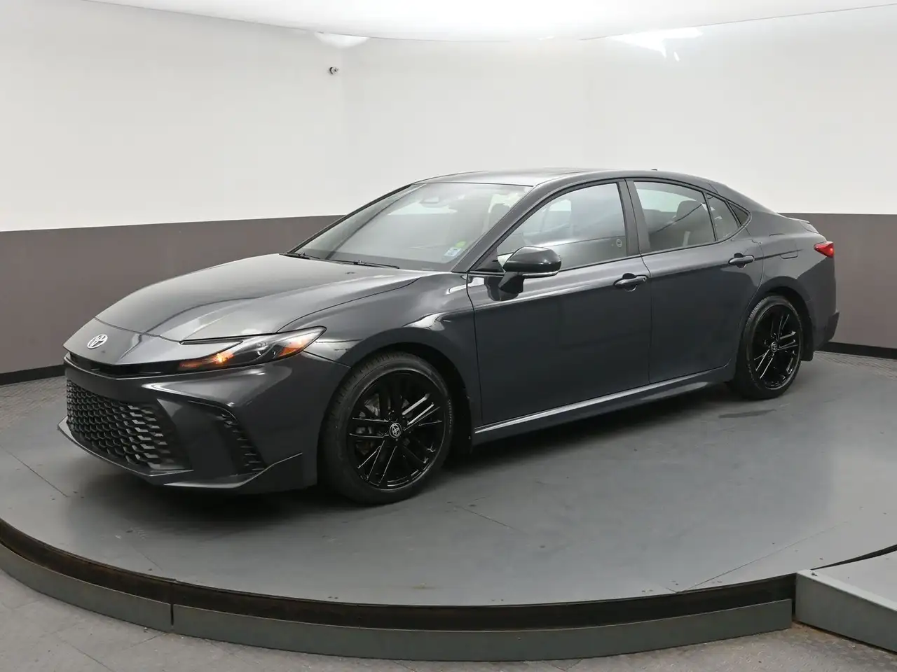 Toyota Camry снимка Toyota Camry