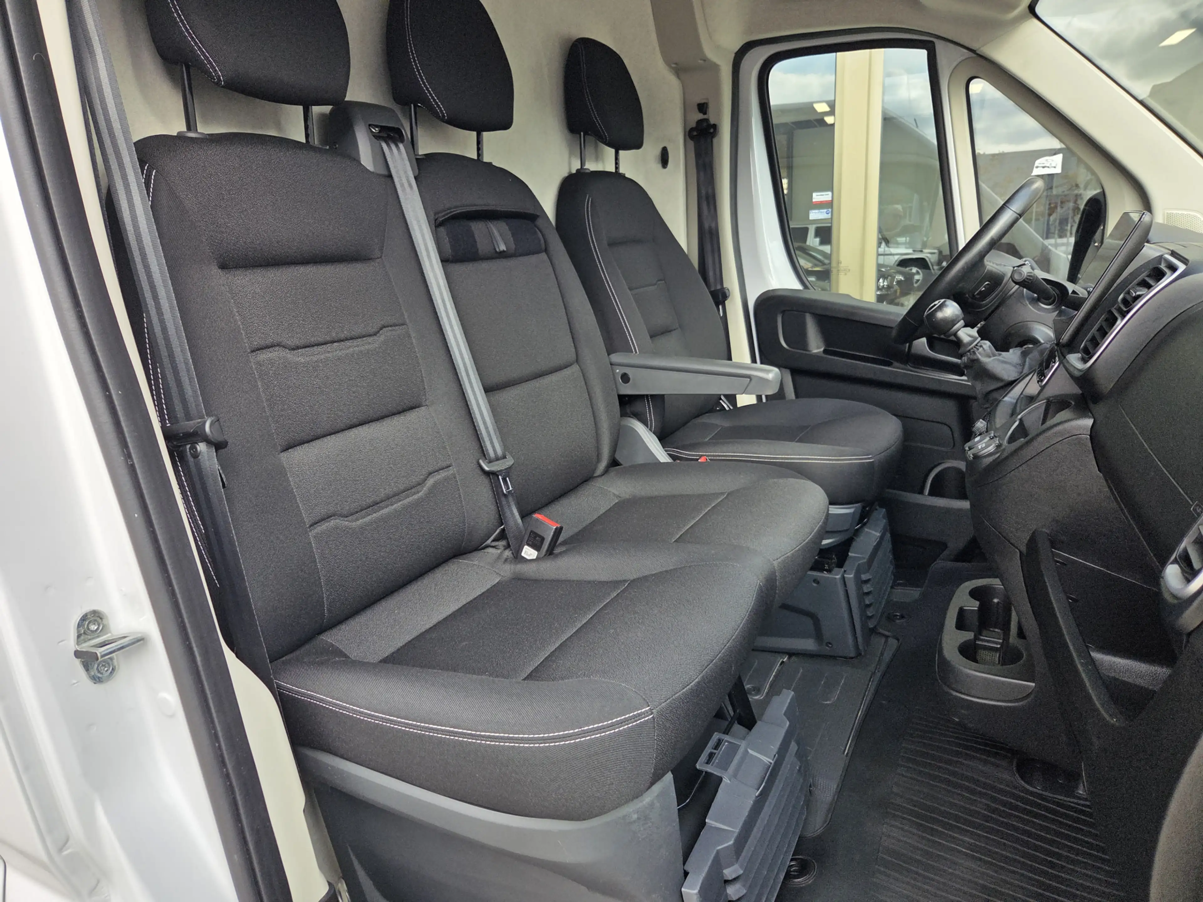 Renault Master /Peugeot Boxer NIEUW MODEL 2.2 BlueHDi 140 Pk L3H2 — photo 35