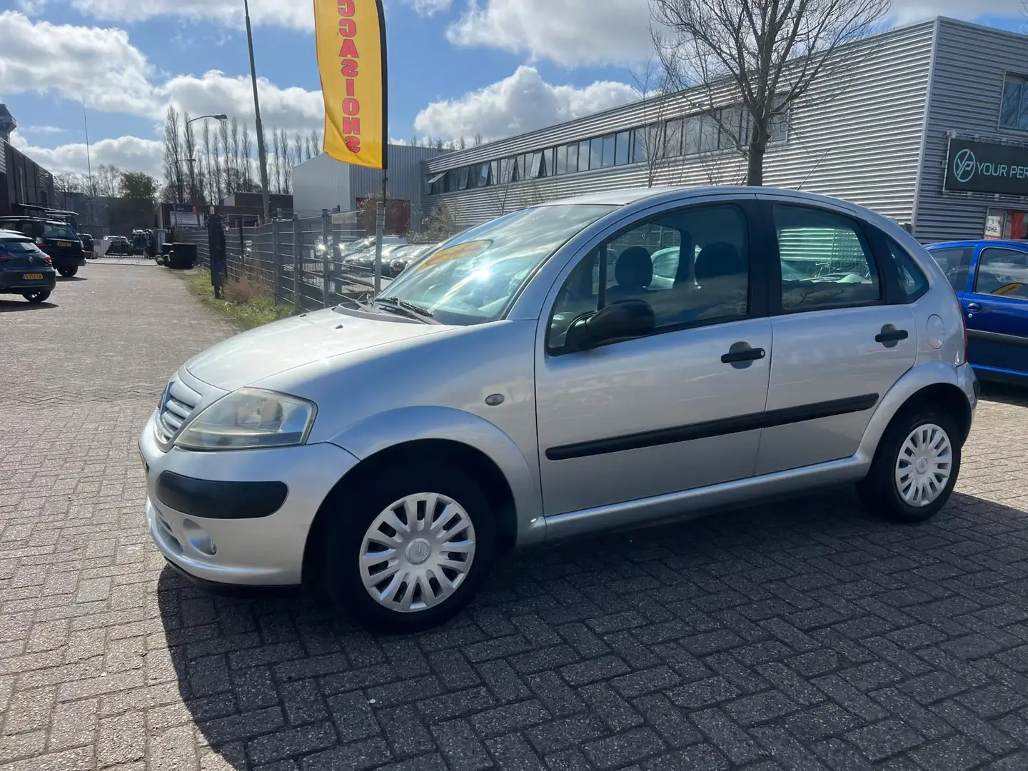 Citroen C3 1.4i Ligne Prestige / Airco / Nieuwe Apk Gris - 2