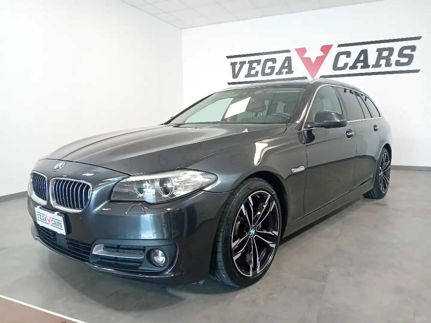BMW 520 d xDrive Luxury OTTIME CONDIZIONI Gris - 1