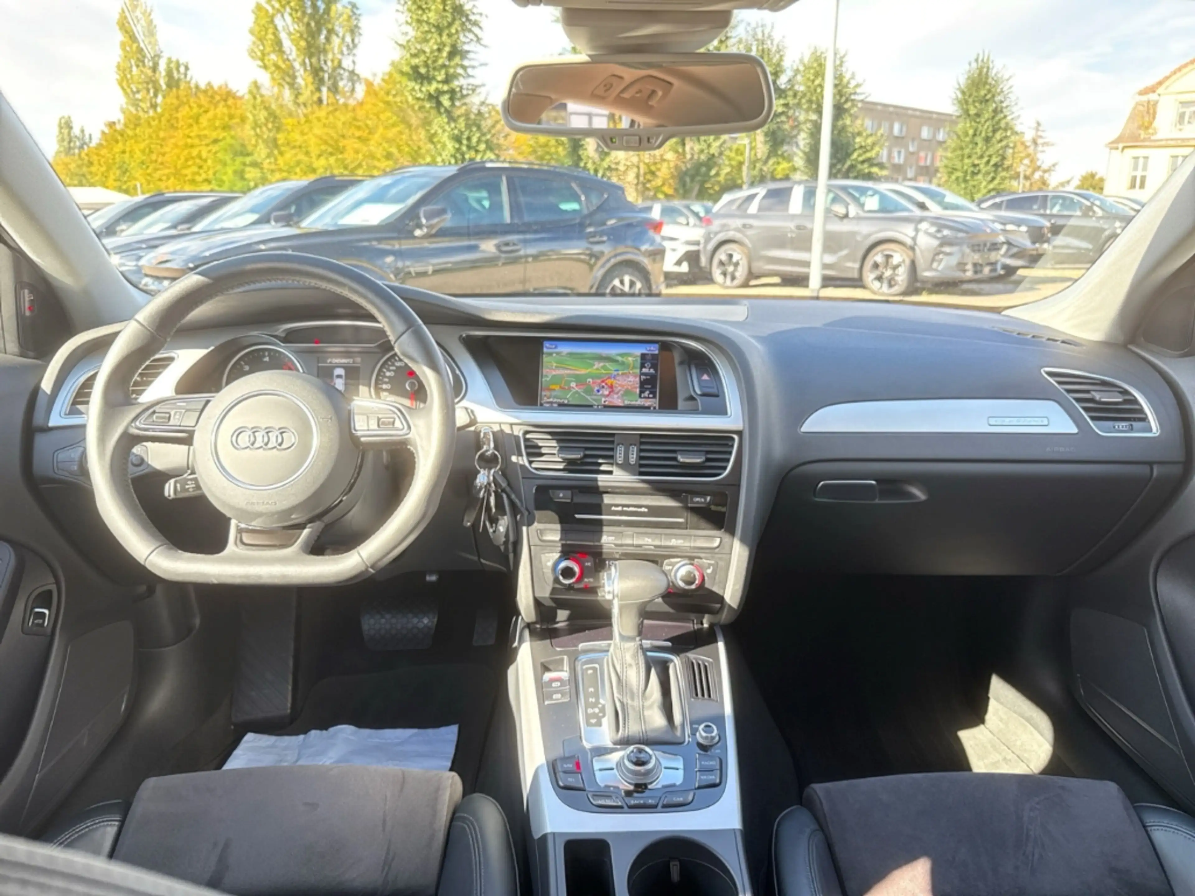 Audi A4 allroad AVANT 2.0 TDI QUATTRO XENON+AHK+SHZ — photo 14