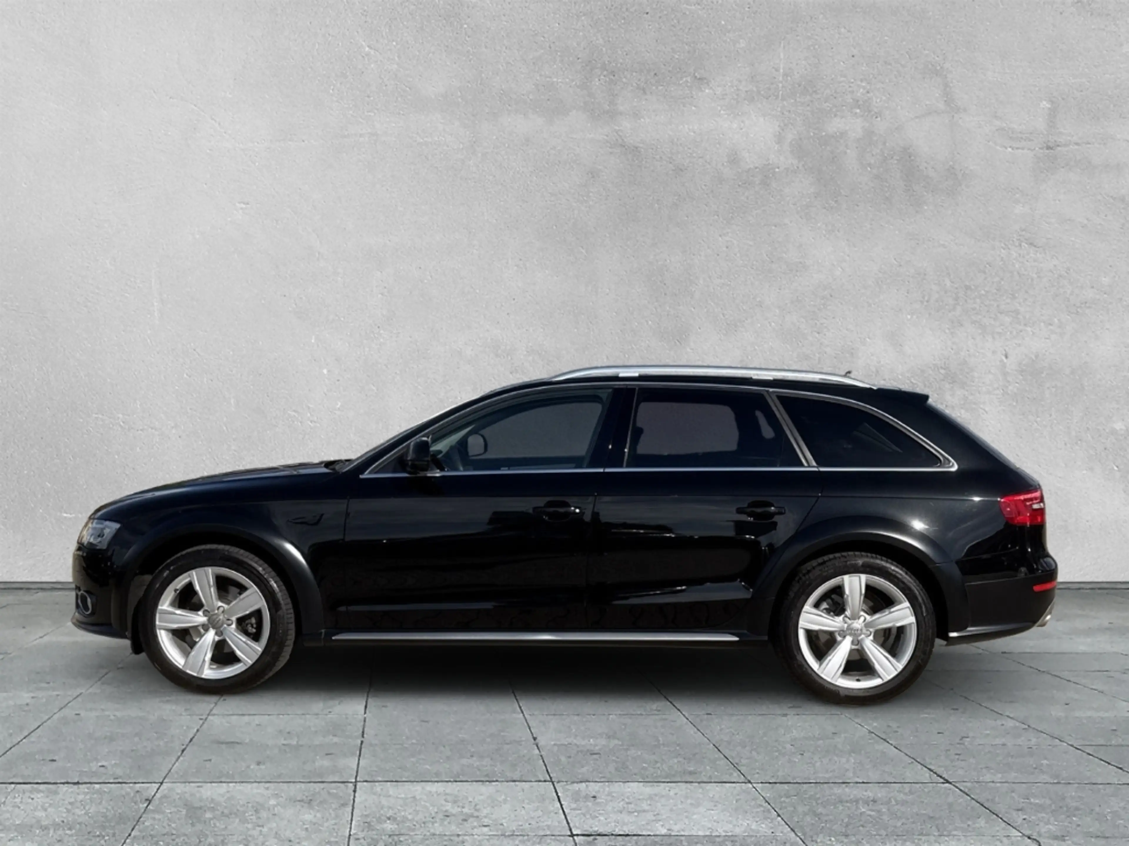 Audi A4 allroad AVANT 2.0 TDI QUATTRO XENON+AHK+SHZ — photo 2