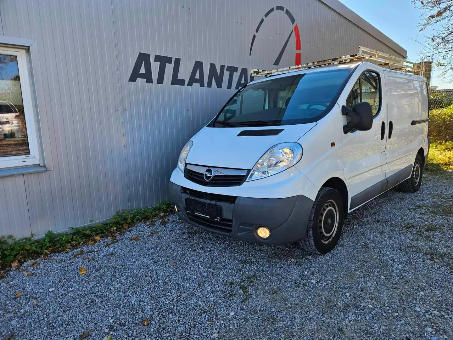 Opel Vivaro Kasten L1H1 2,7t;PICKERL BIS 08/26 NETTO EUR 5416 Blanc - 1