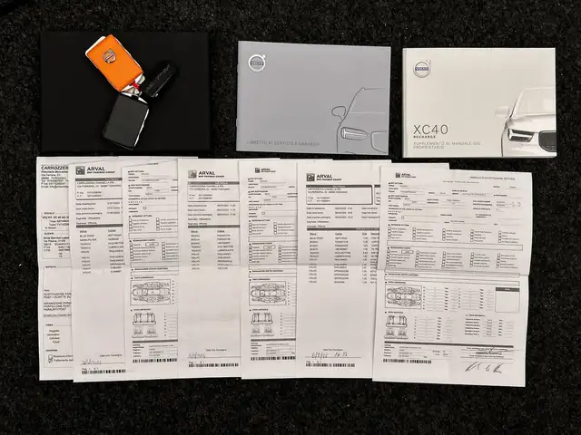 Volvo XC40 view 7