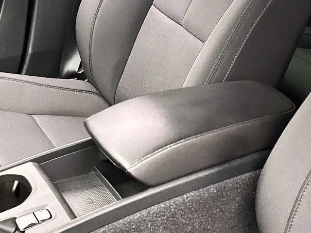 Volvo XC40 view 24