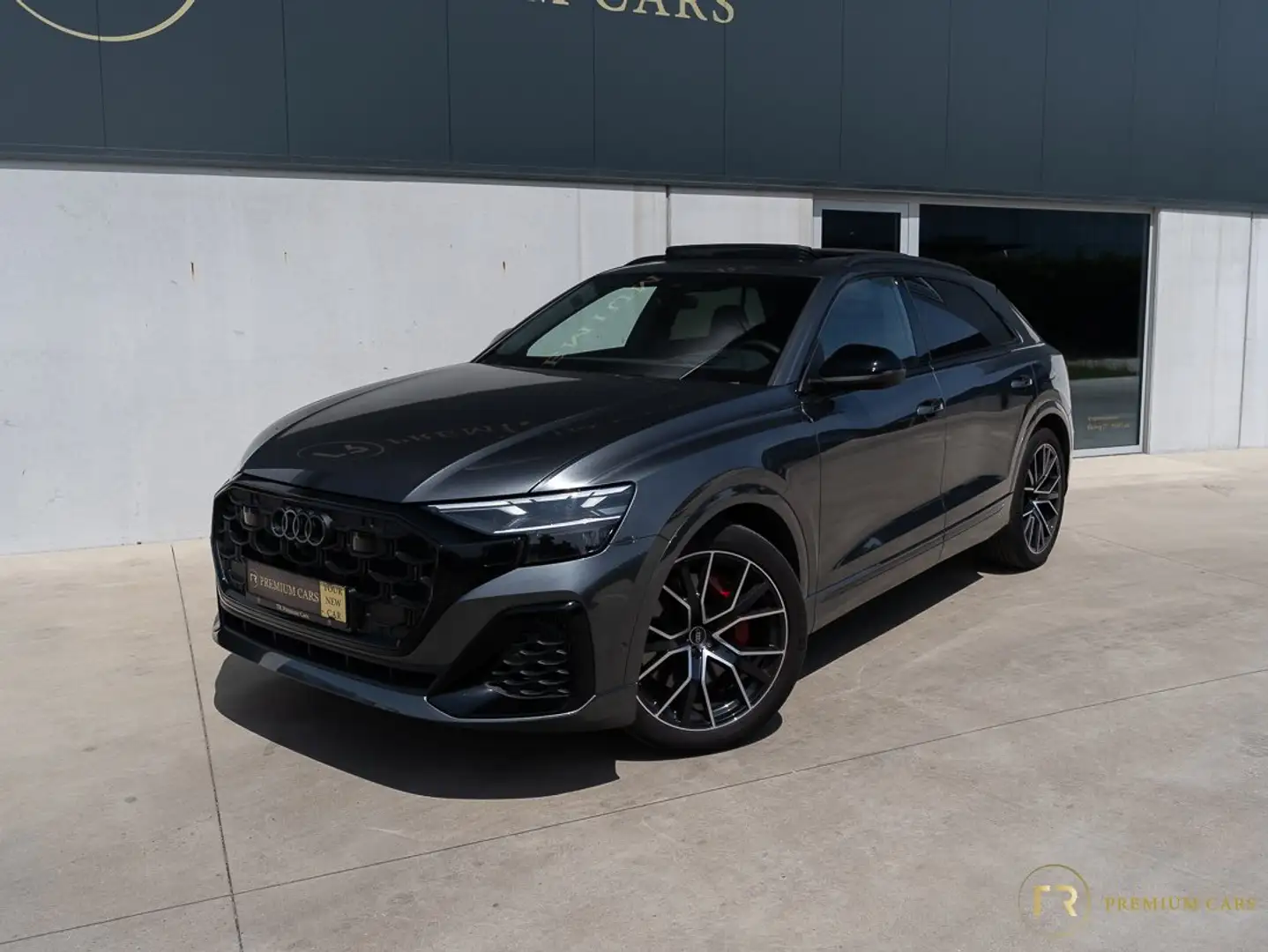 Audi Q8 PHEV l 60 TFSIe l Quattro l S-Line l Pano l Matrix Gris - 1