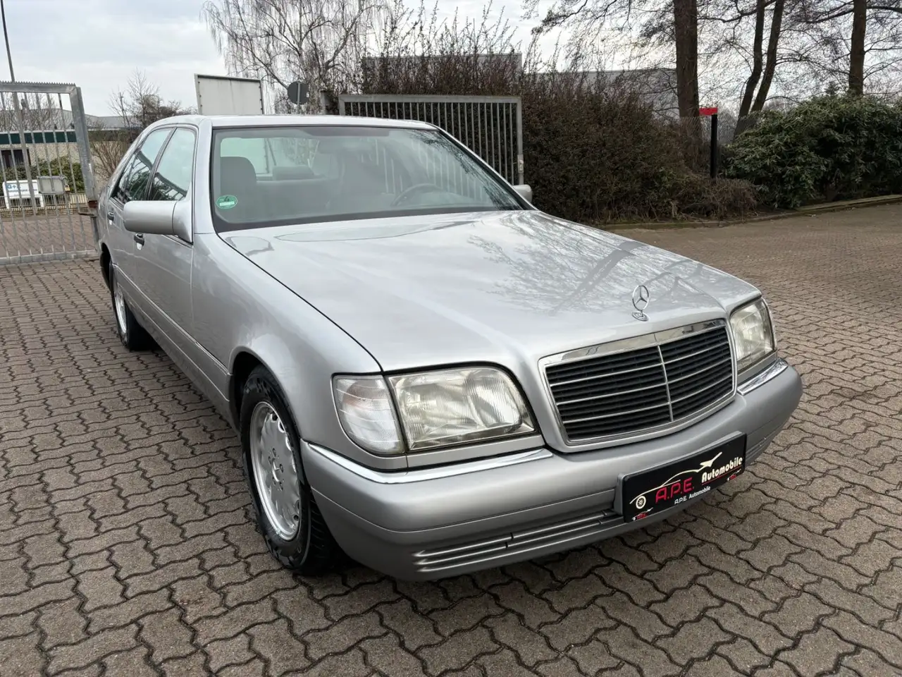 Mercedes-Benz S 280