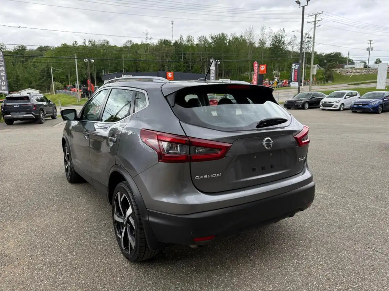 Nissan Qashqai снимка Nissan Qashqai