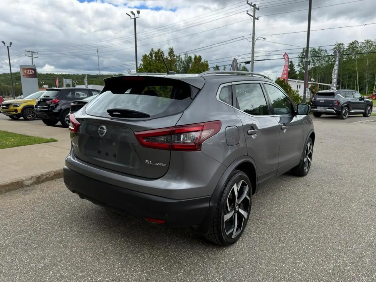 Nissan Qashqai снимка Nissan Qashqai