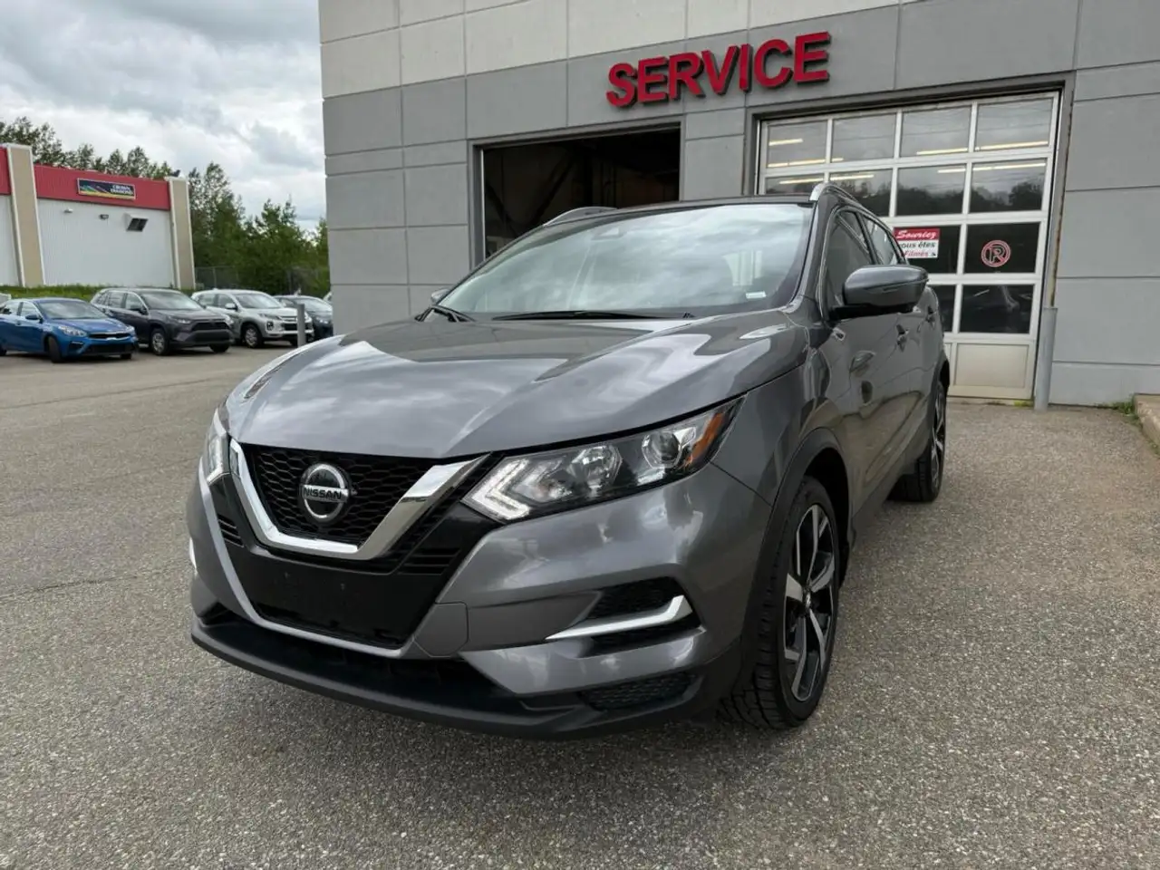 Nissan Qashqai снимка Nissan Qashqai
