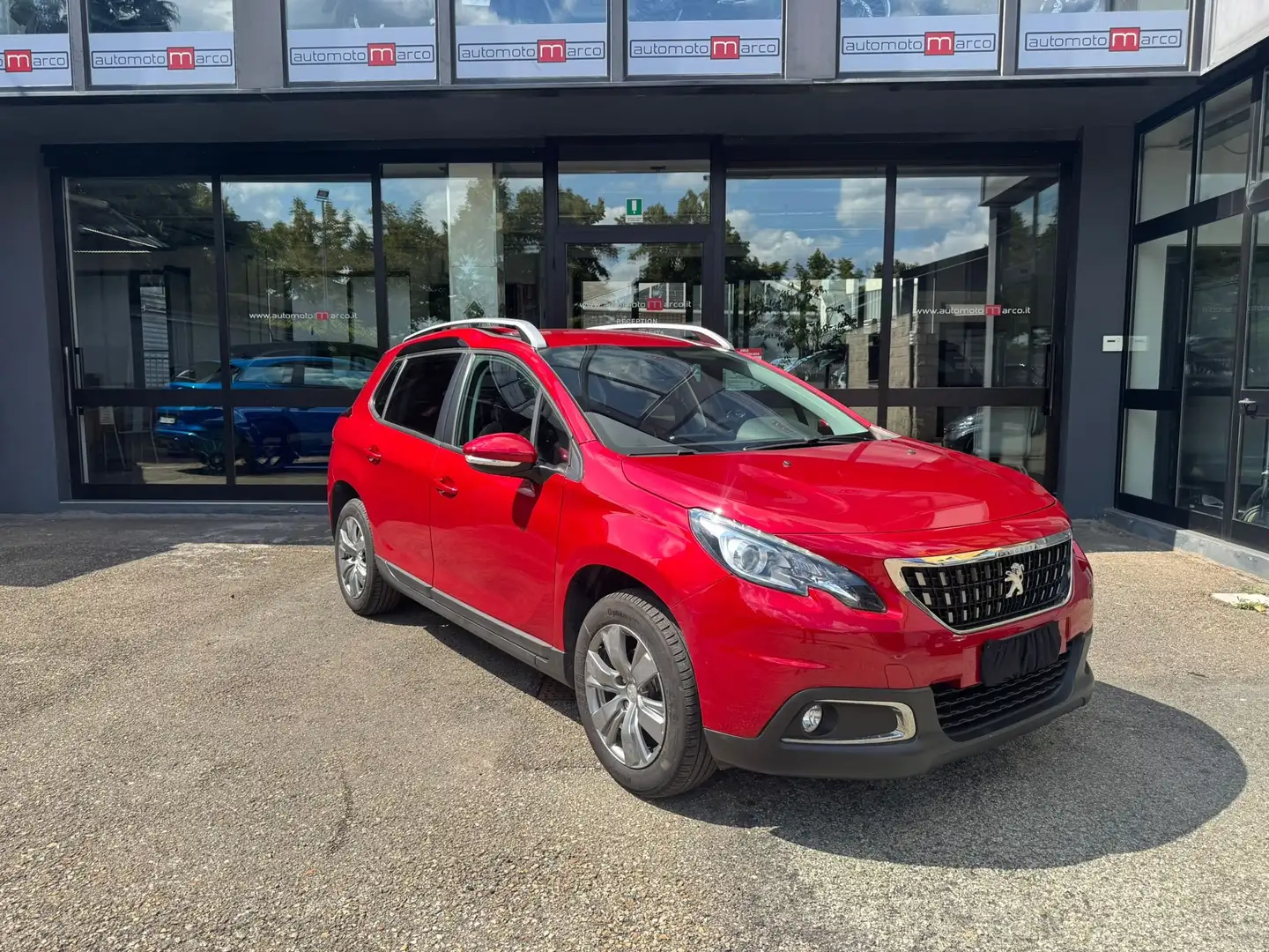 Peugeot 2008 1.6 bluehdi Active 100cv Rosso - 1