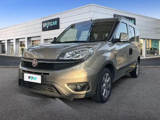 Fiat Doblo 1.6 Mjt 16v 120cv EASY