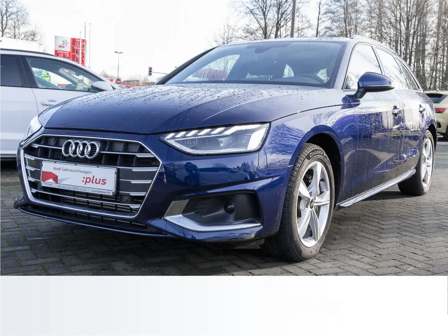 Audi A4 40 TFSI Q ADVANCED PANO AHK LED KAMERA Blau - 2