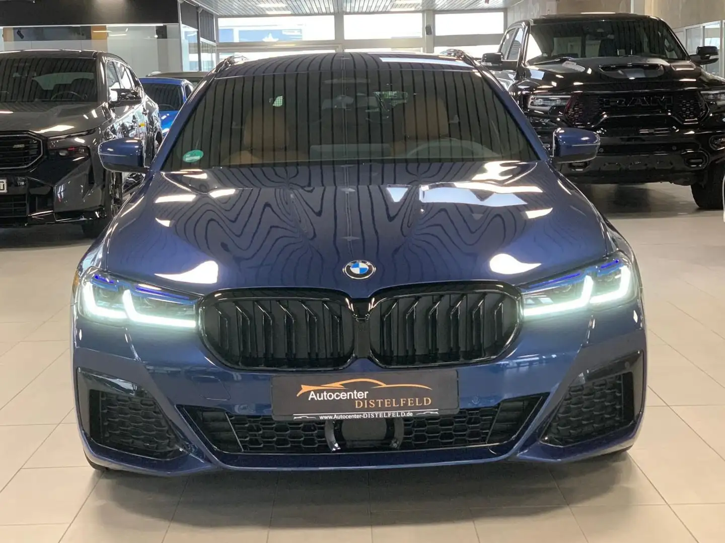 BMW 530 i M Sport Pro HUD Laser AHK Live Cockpit Pro Blau - 2
