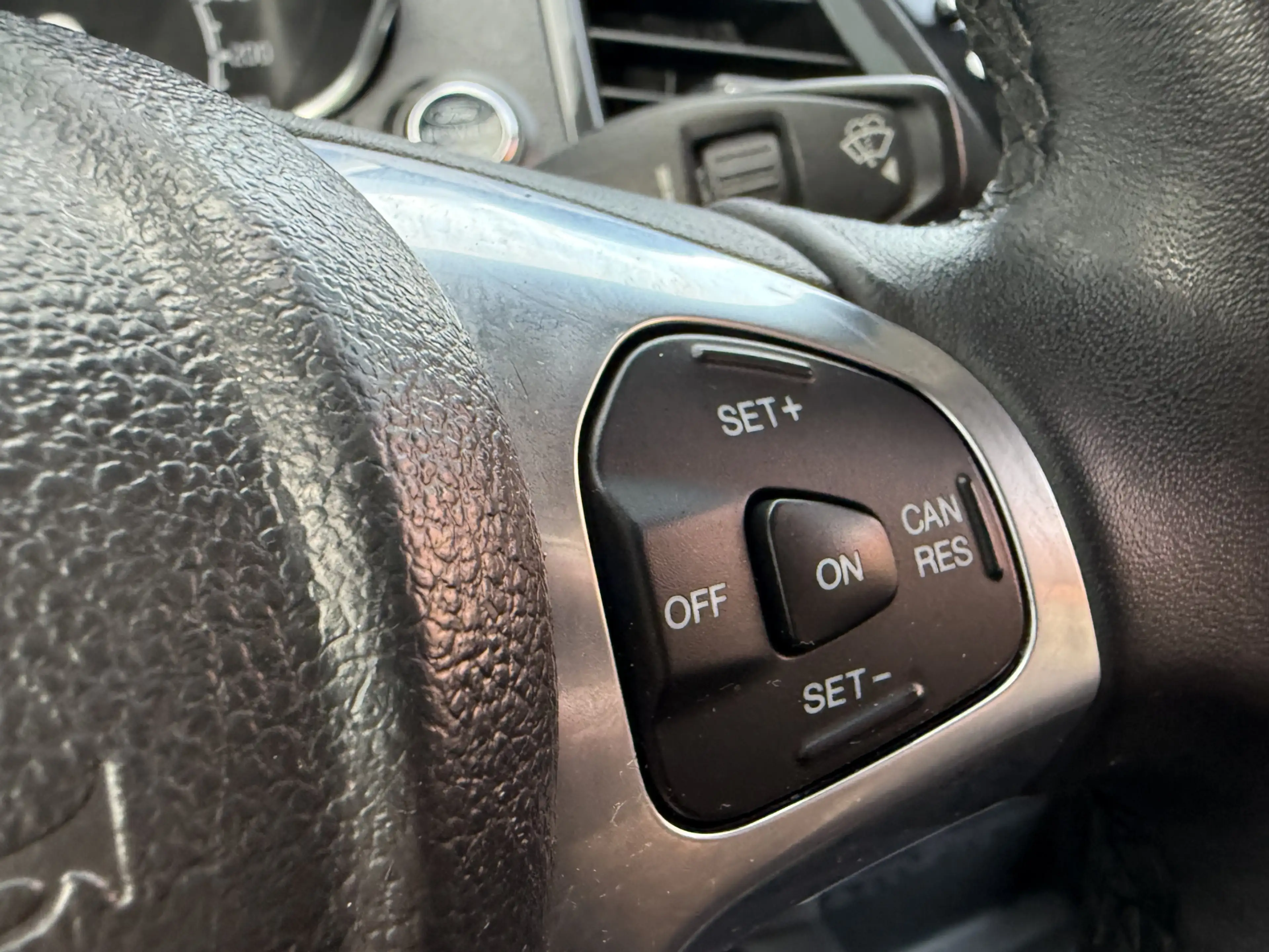 Ford EcoSport BWJ 2017 1.0 EcoBoost Titanium 126PK KEYLESS | STO — photo 16