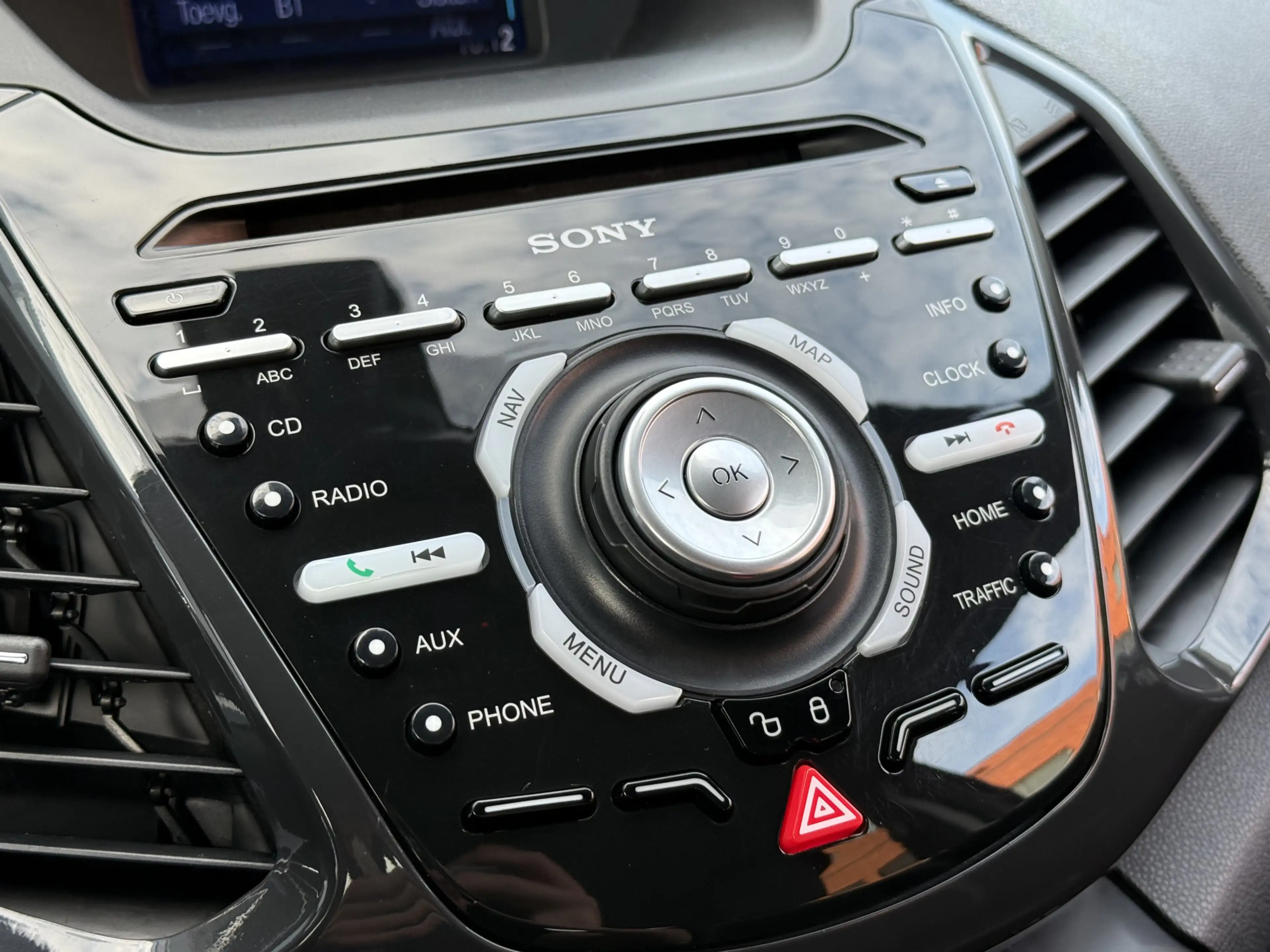 Ford EcoSport BWJ 2017 1.0 EcoBoost Titanium 126PK KEYLESS | STO — photo 23