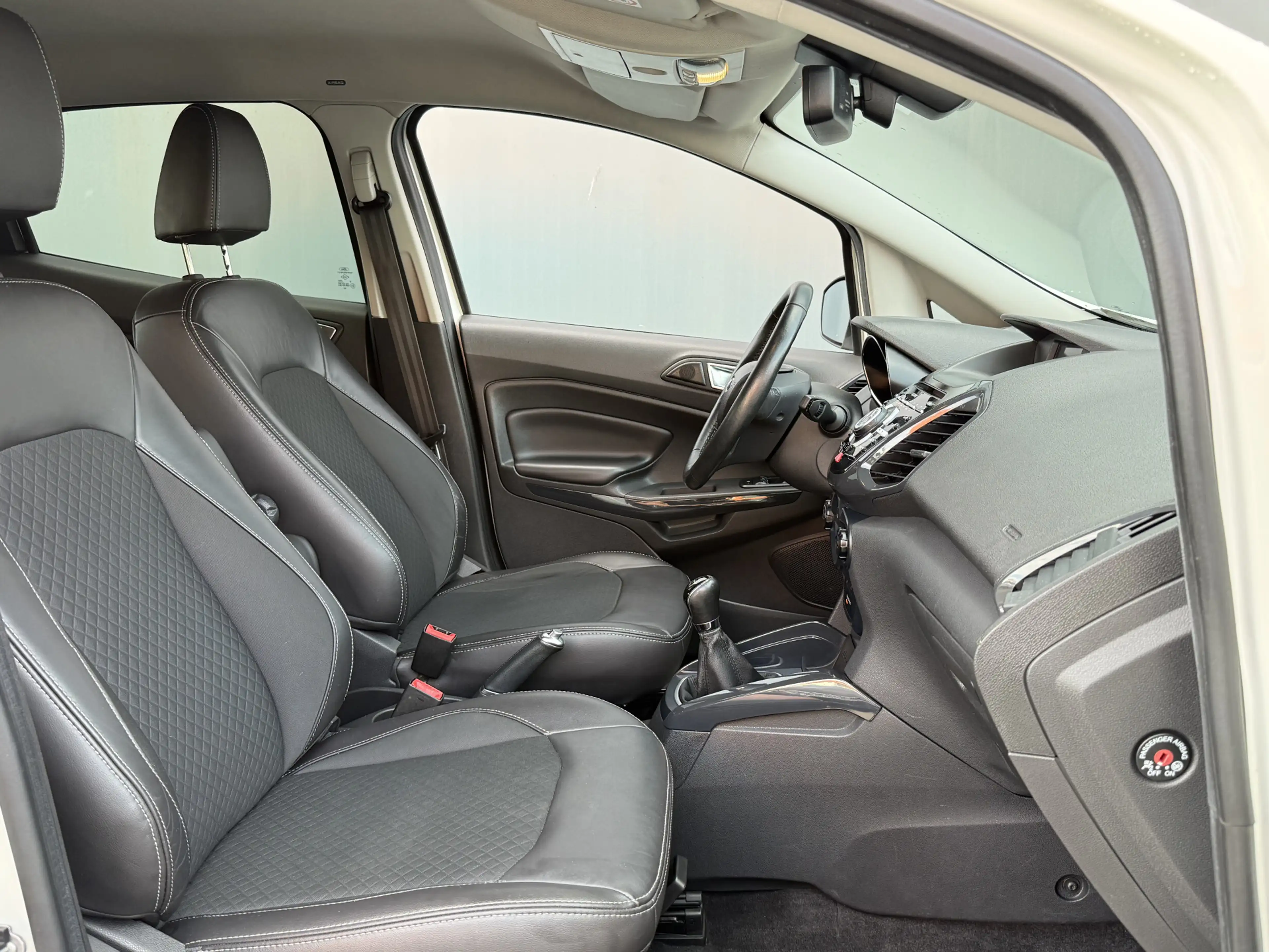 Ford EcoSport BWJ 2017 1.0 EcoBoost Titanium 126PK KEYLESS | STO — photo 33