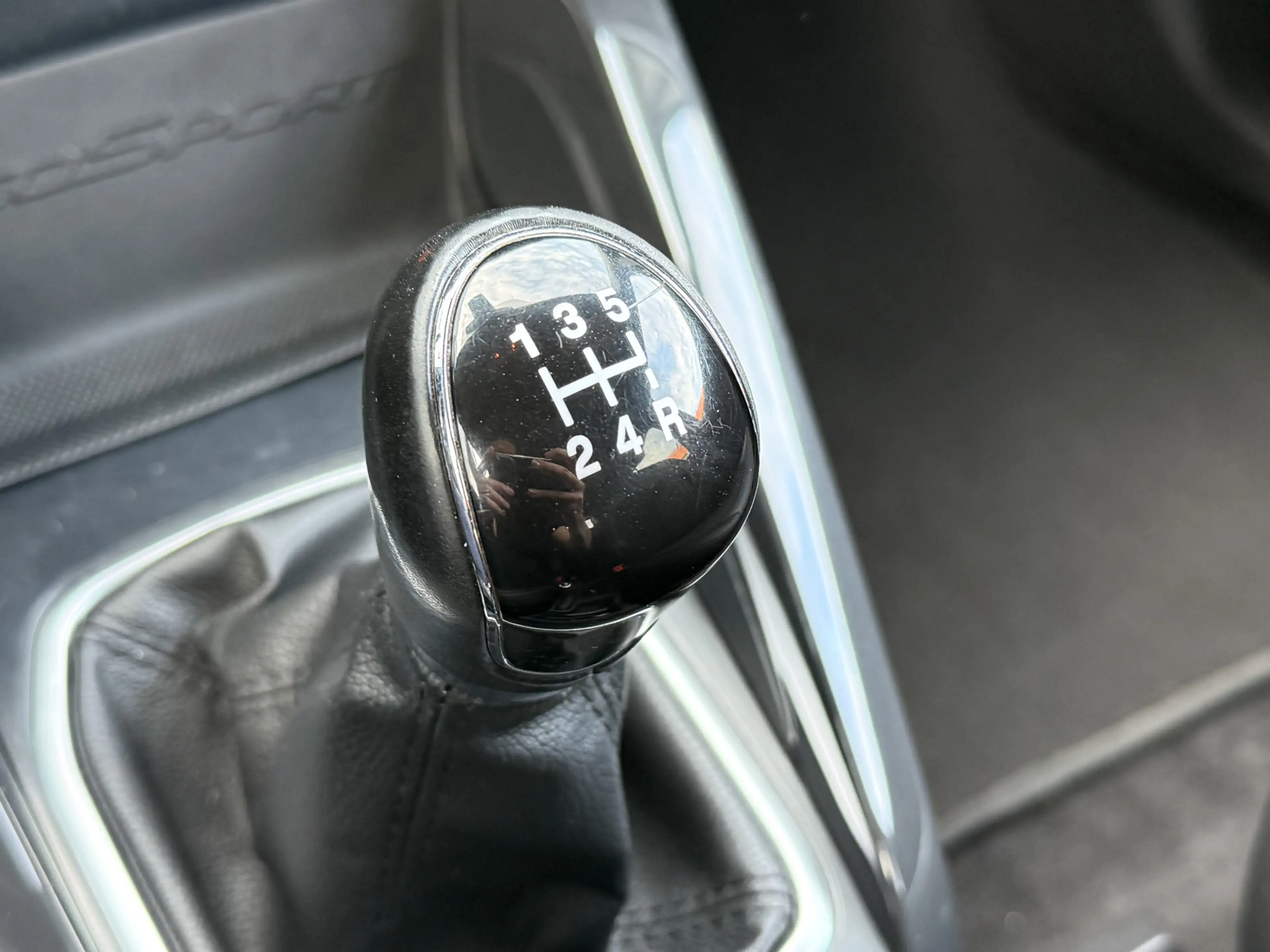 Ford EcoSport BWJ 2017 1.0 EcoBoost Titanium 126PK KEYLESS | STO — photo 28