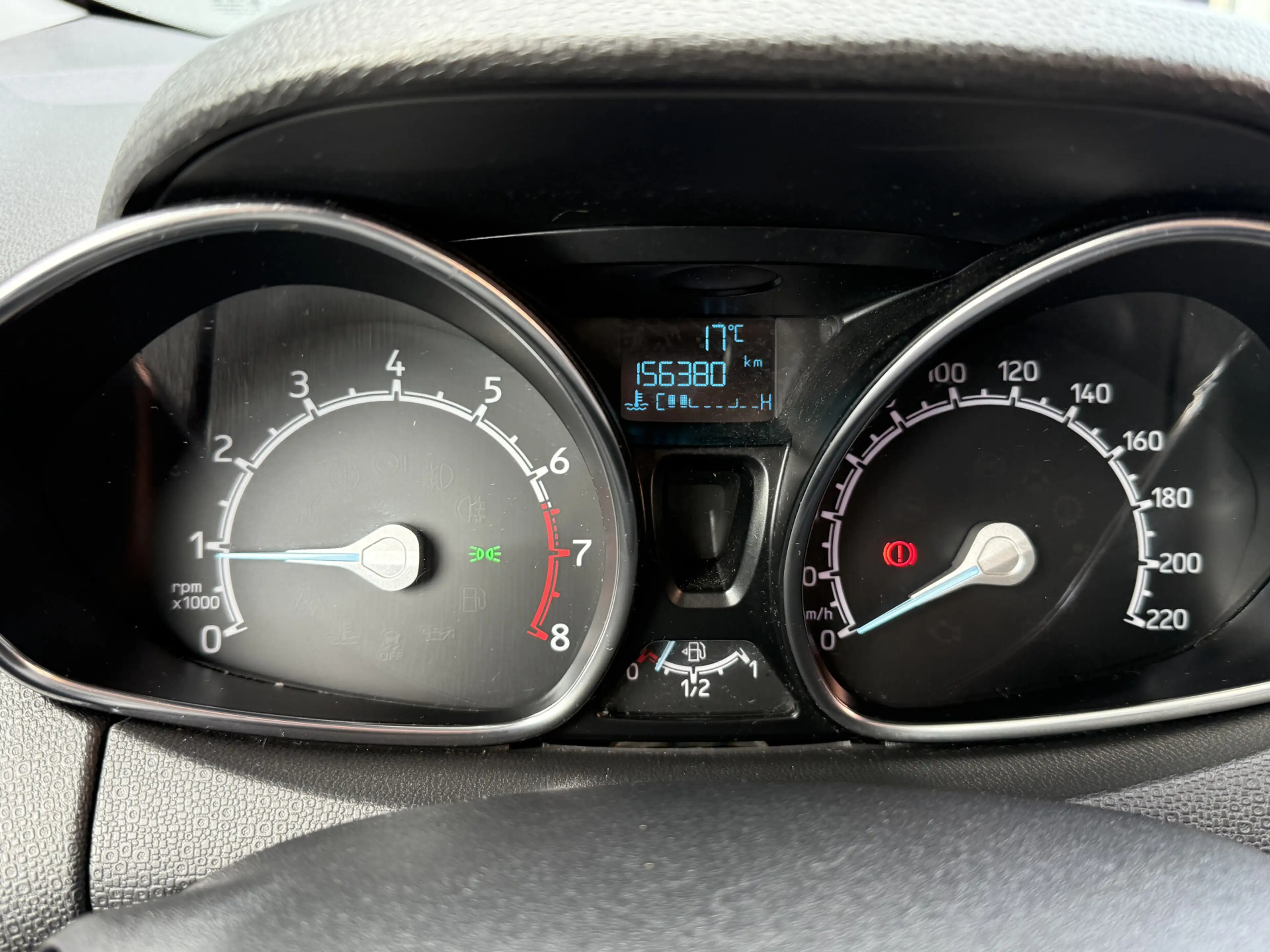 Ford EcoSport BWJ 2017 1.0 EcoBoost Titanium 126PK KEYLESS | STO — photo 15