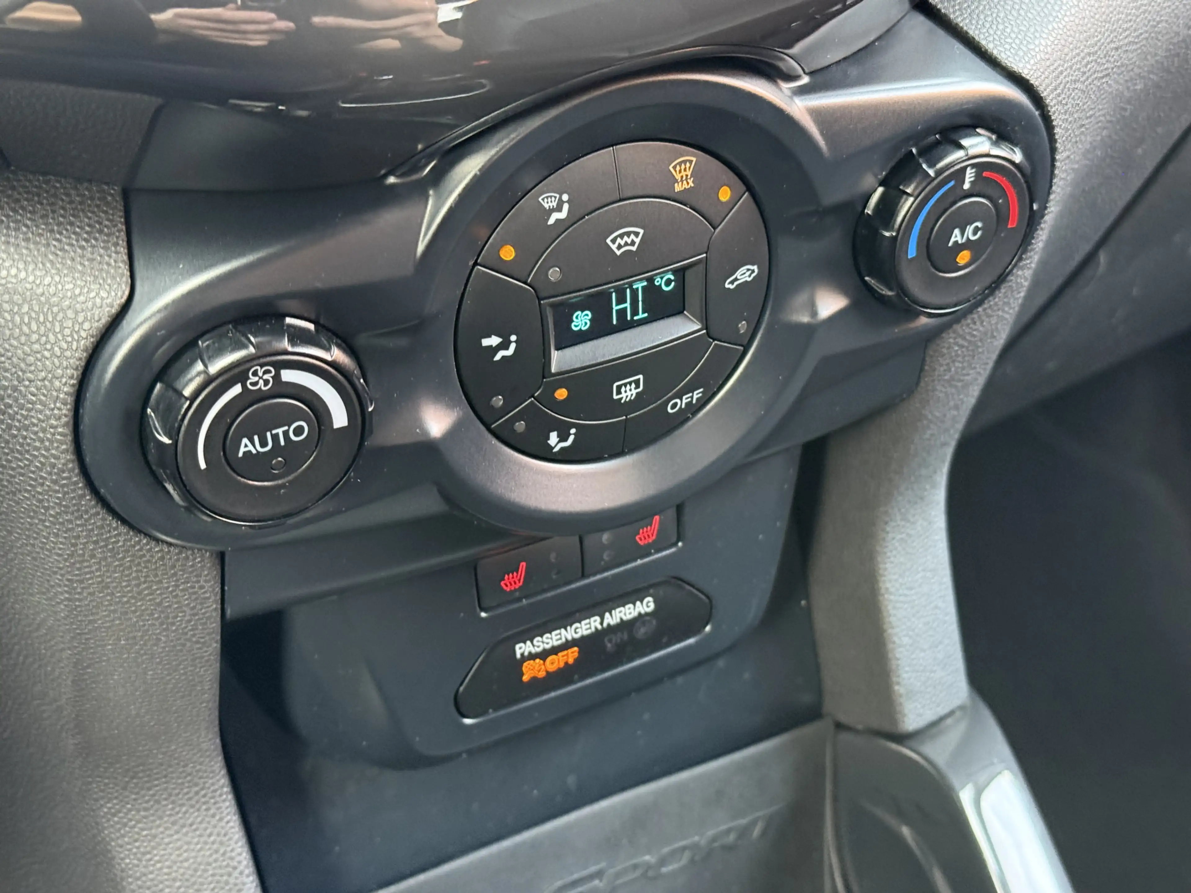 Ford EcoSport BWJ 2017 1.0 EcoBoost Titanium 126PK KEYLESS | STO — photo 24
