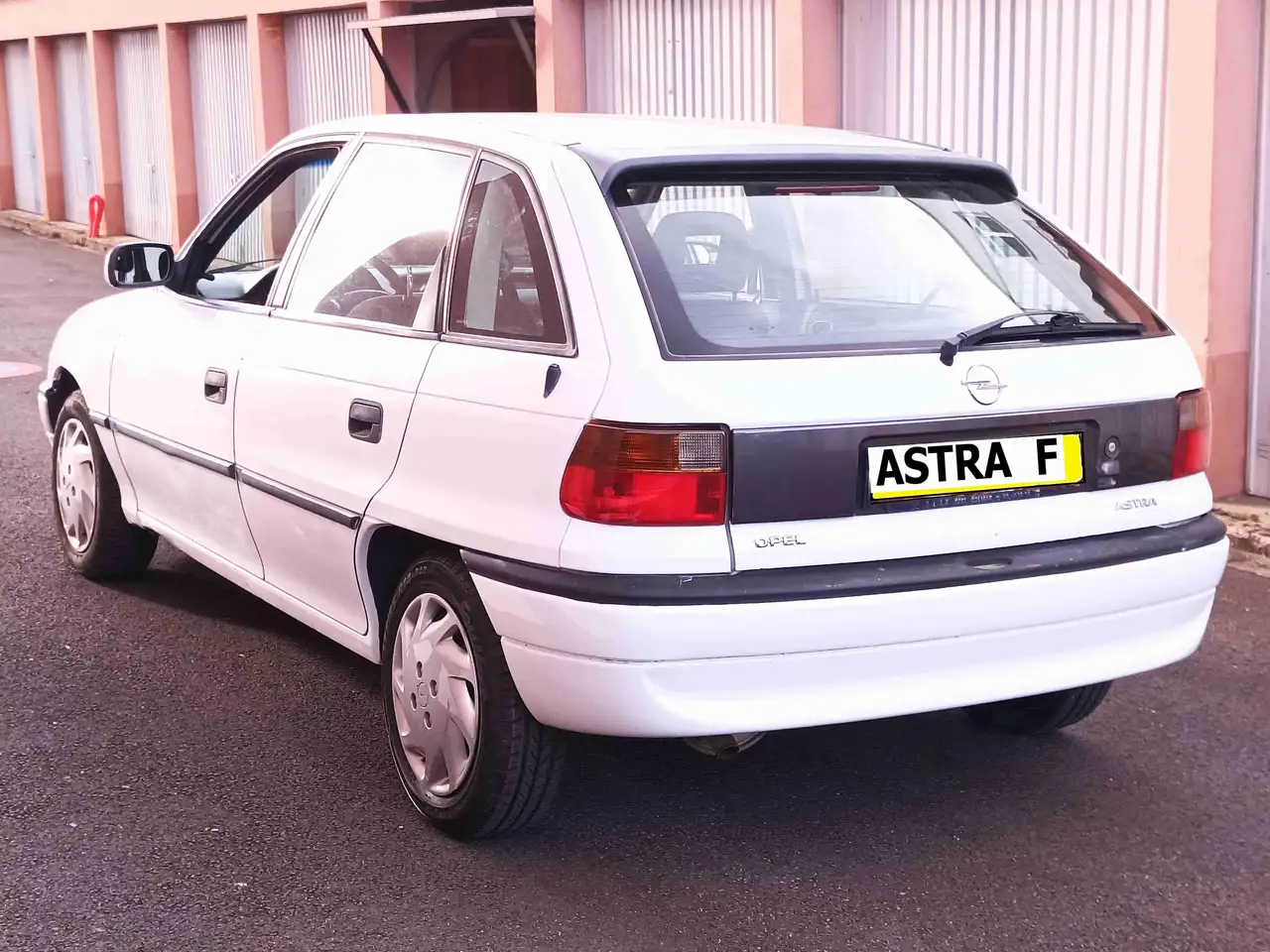 Opel Astra 1.4i GL, foto 4