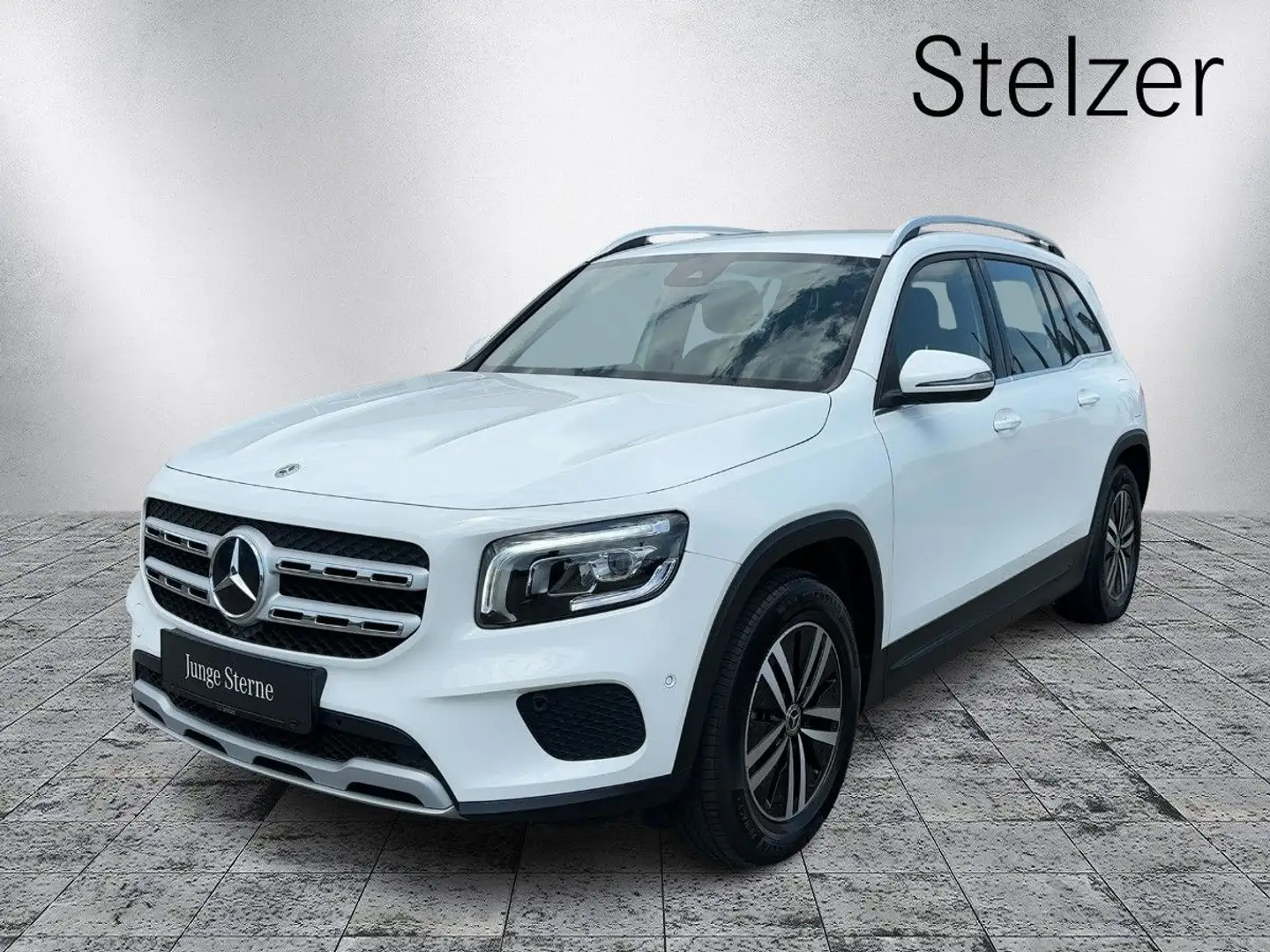 Mercedes-Benz GLB 200 4MATIC Style PTS LED MBUX AHK RKam Klima Weiß - 2