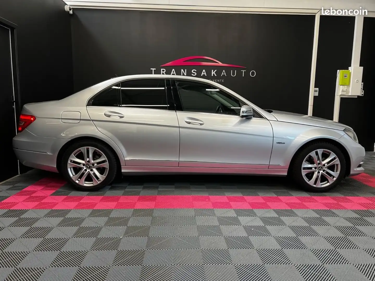 Mercedes-Benz C 180 MERCEDES 180 CDI BlueEfficiency Avantgarde A ORIGI Grau - 2