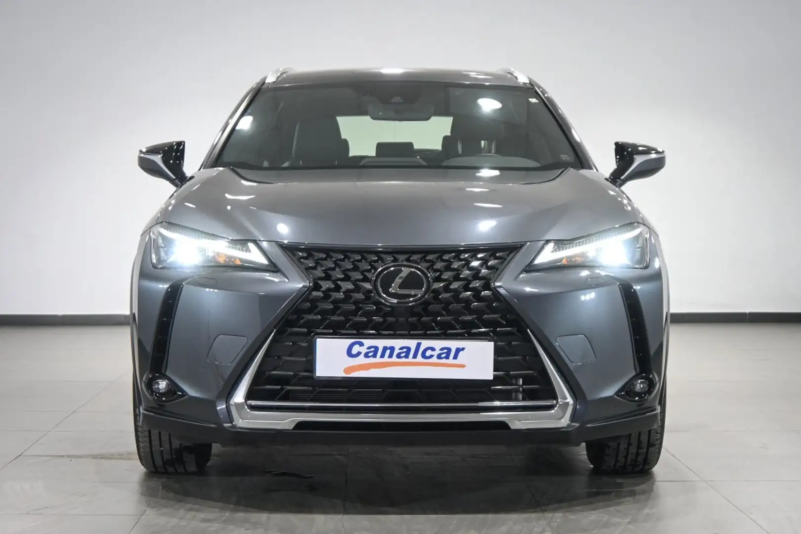Lexus UX 250h Business 2WD Šedá - 2