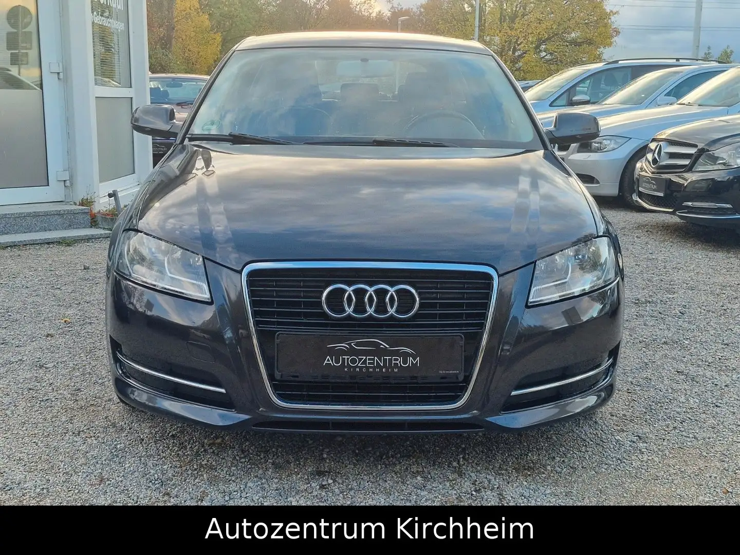 Audi A3 Sportback 1.4 TFSI Attraction Gris - 2