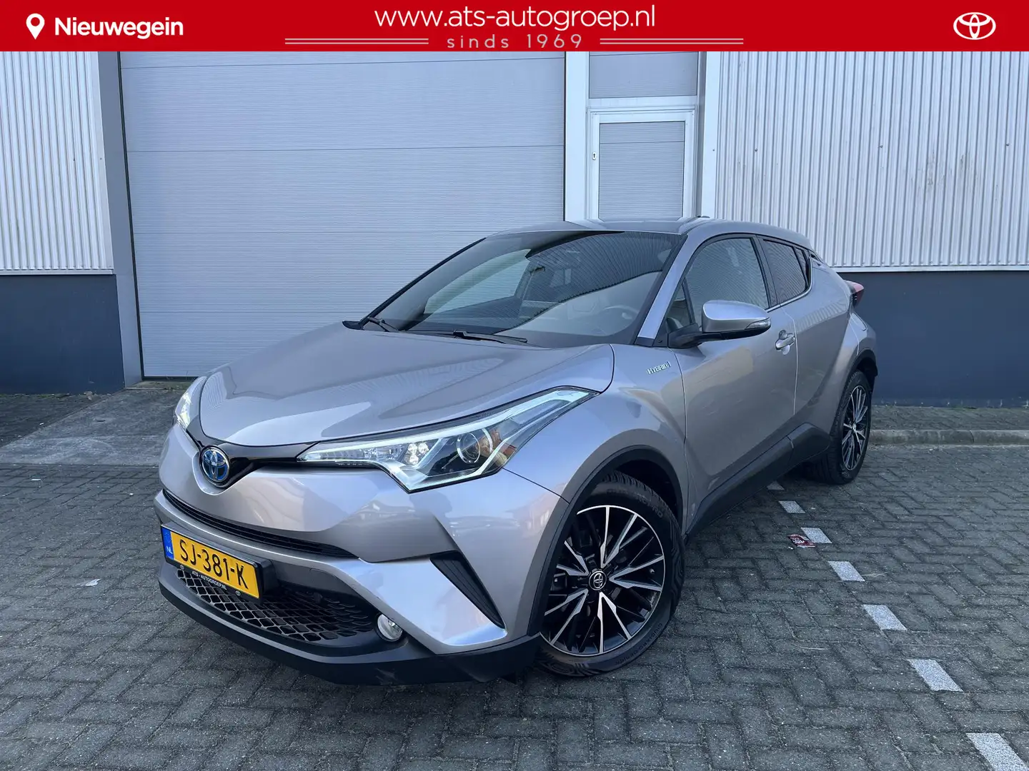 Toyota C-HR 1.8 Hybrid Dynamic | Lederen bekleding | 1e eigena Grijs - 1