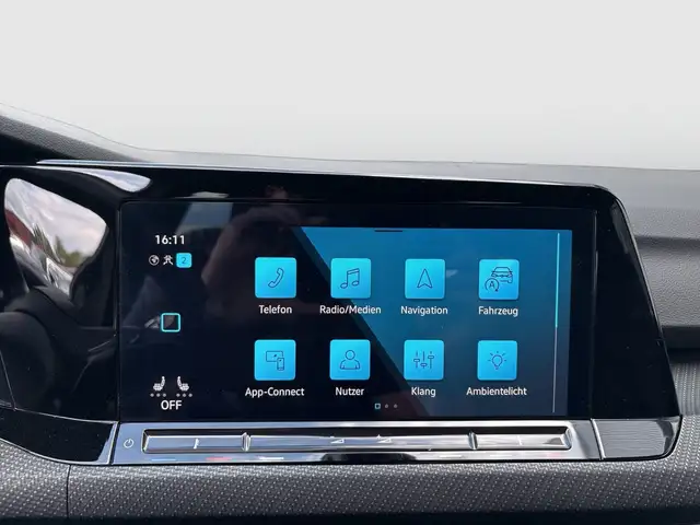 Volkswagen Golf view 14