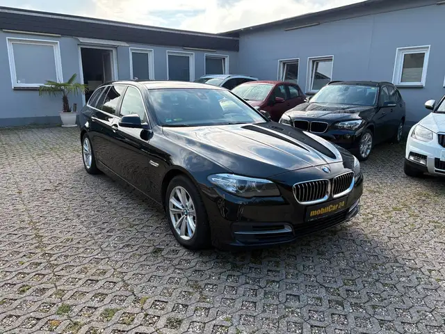 BMW 518 5 Touring 518 d KLIMAAUT. NAVI AHK PDC XENON