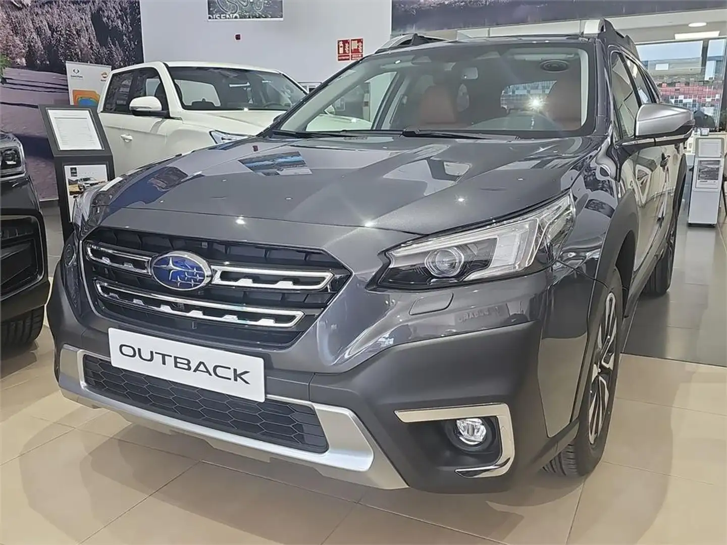 Subaru OUTBACK 2.5i Sport CVT Lineartronic - 2