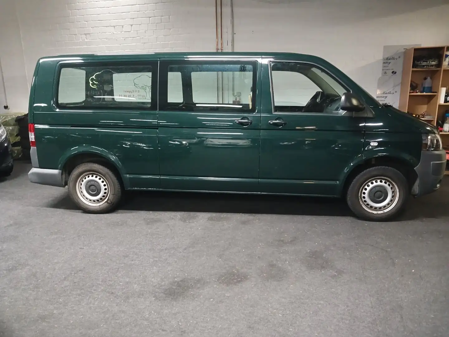 Volkswagen T5 Transporter T5 Kombi lang 4Motion TÜV NEU AHK TEMPOMAT Verde - 1