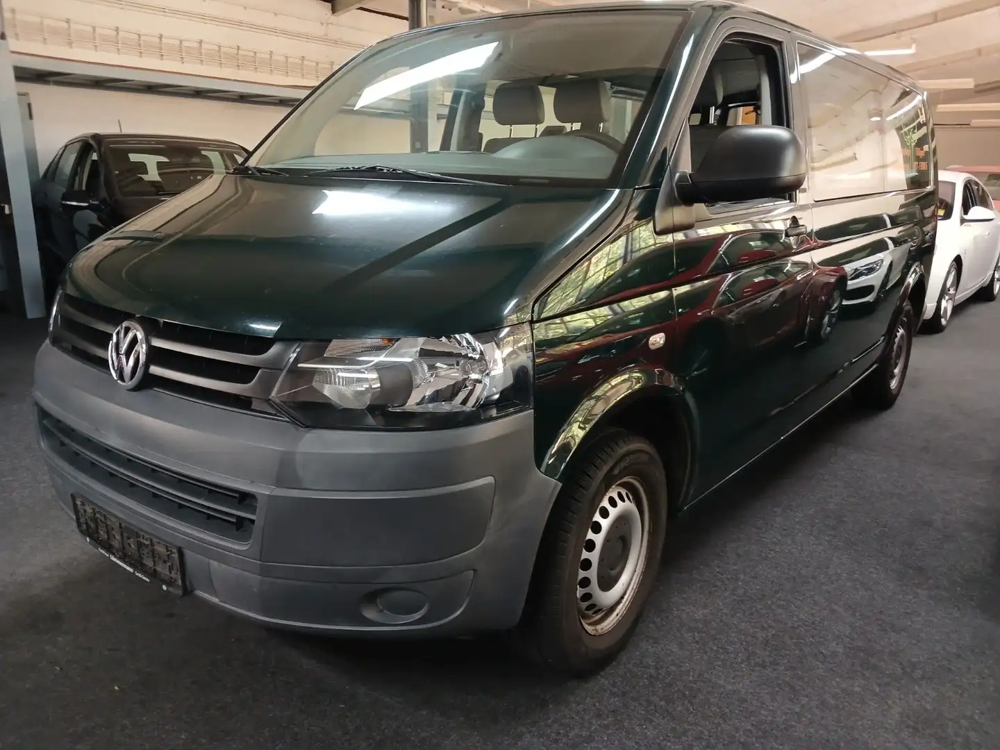 Volkswagen T5 Transporter T5 Kombi lang 4Motion TÜV NEU AHK TEMPOMAT Verde - 1