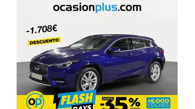 Infiniti Q30 1.6tc Premium 7DCT 156