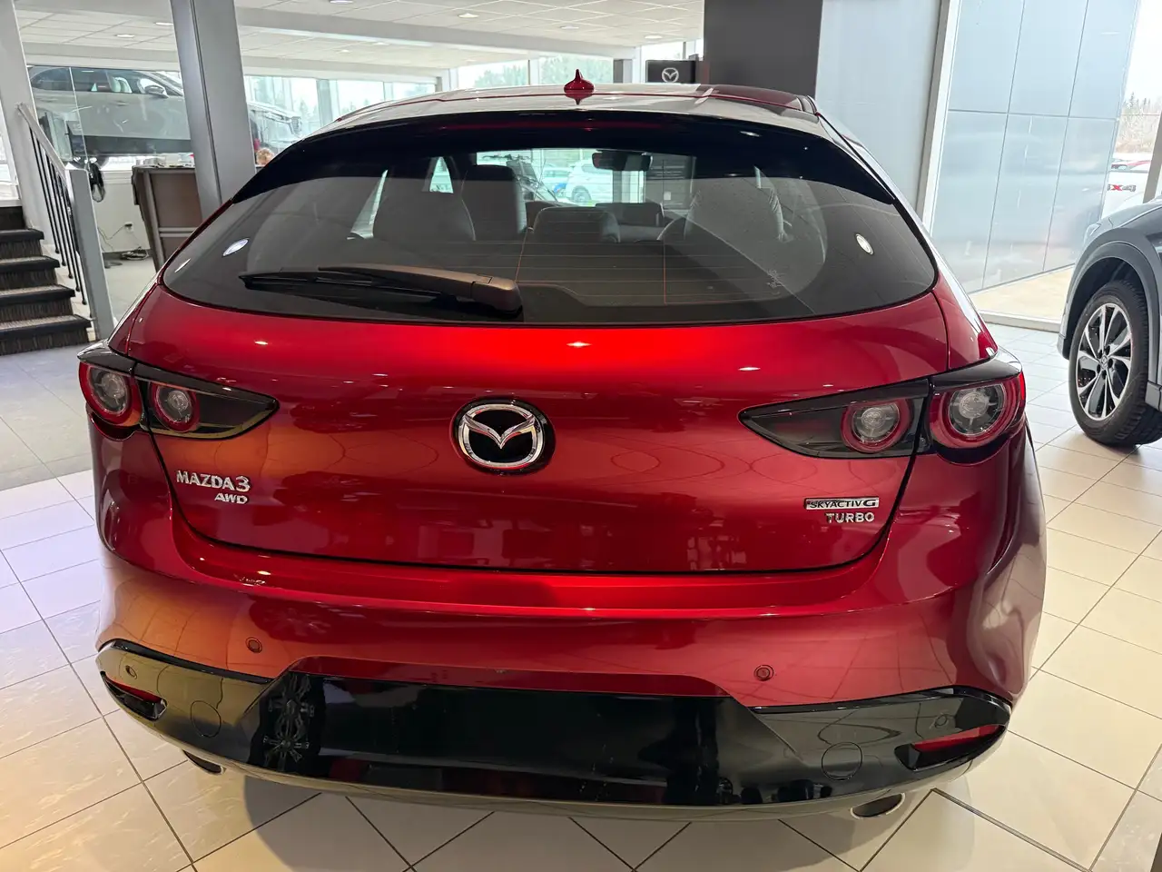 Mazda 3 снимка Mazda 3