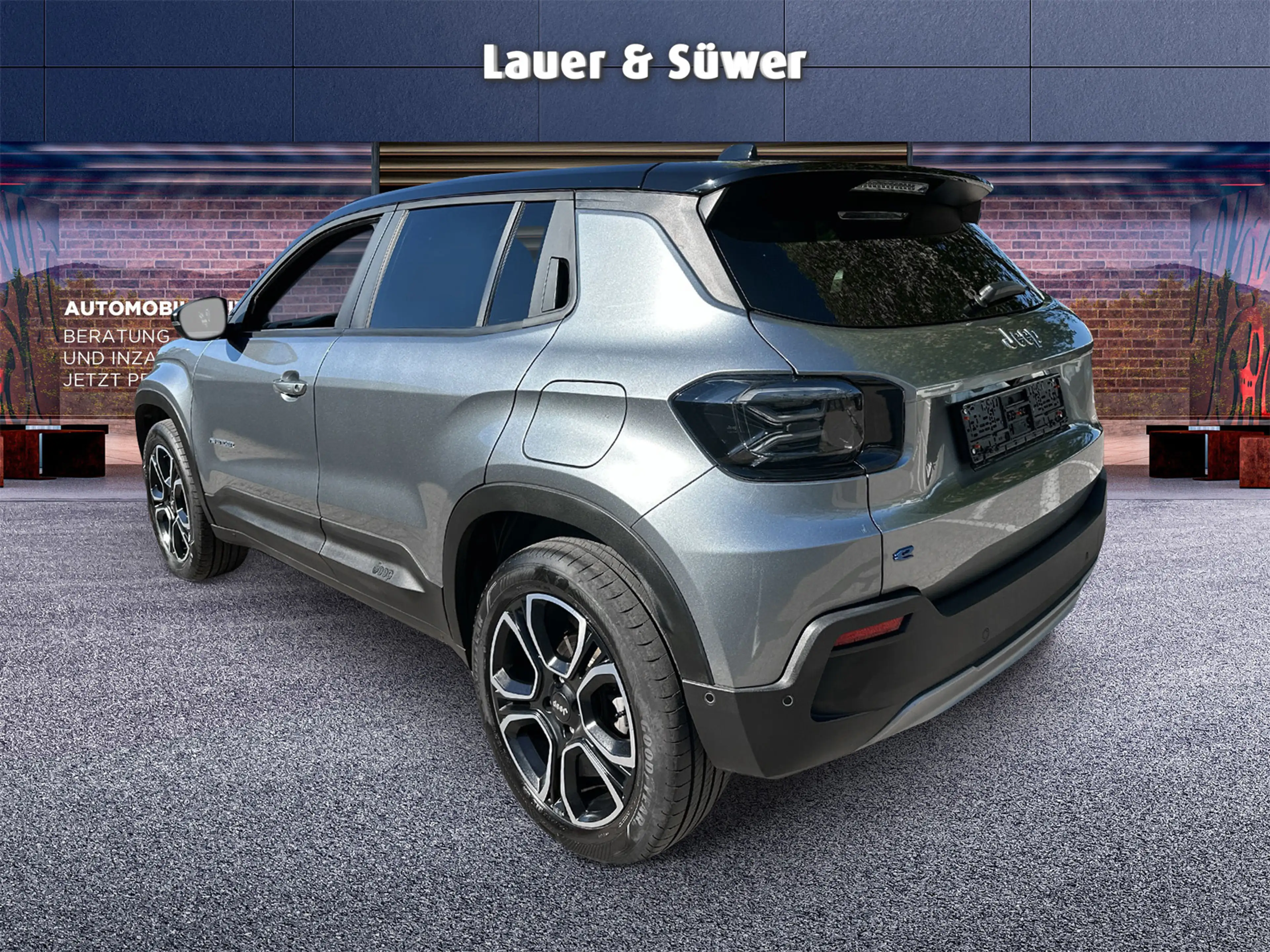 Jeep Avenger Summit — photo 2