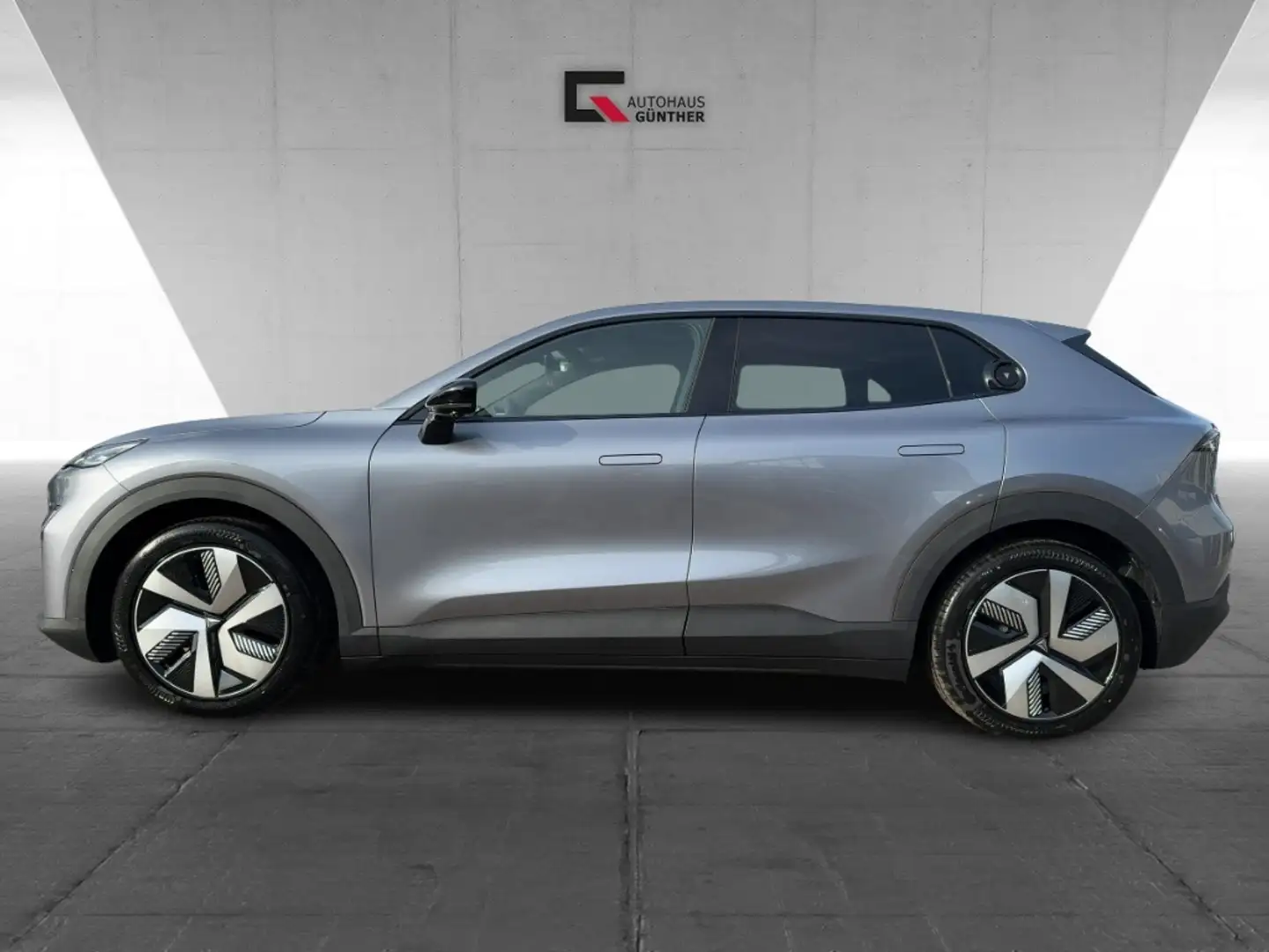 Changan Deepal S05 200 kW EV RWD MAX Panorama V2L AHK Grau - 2