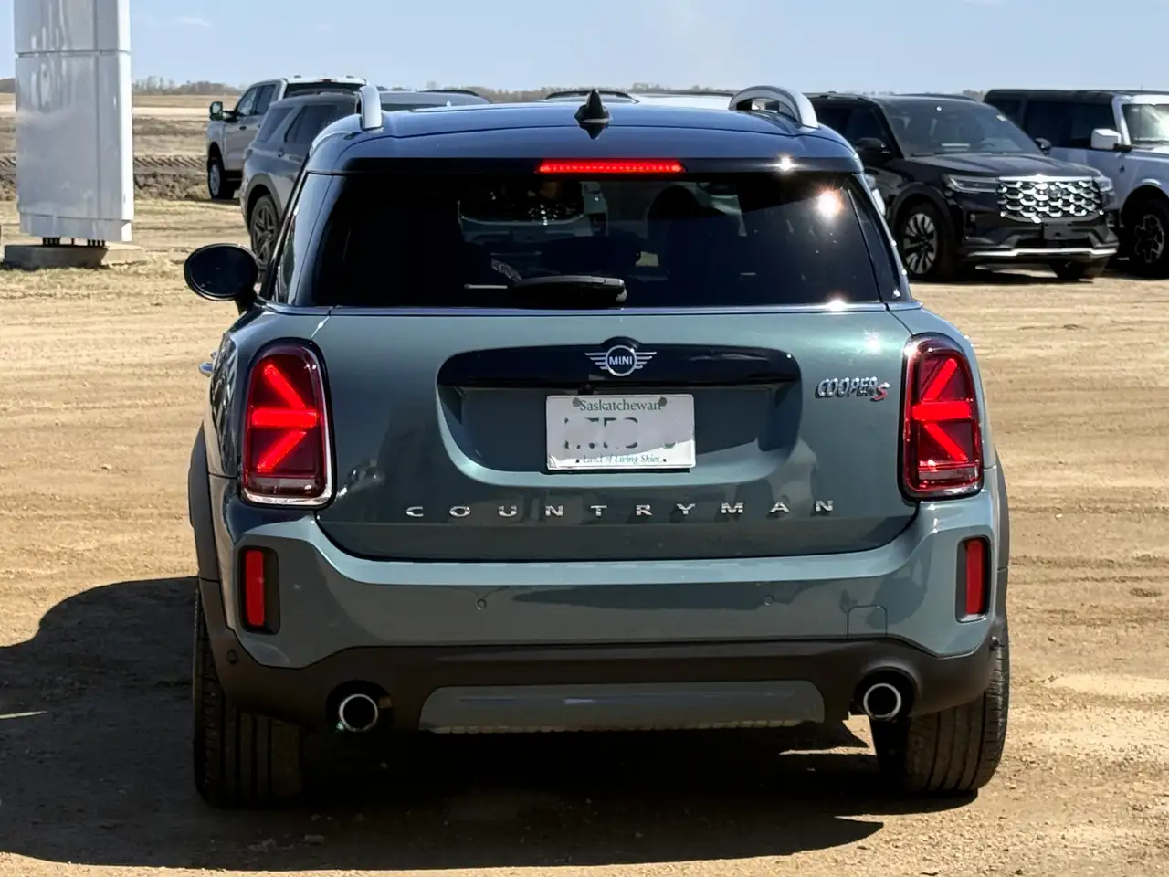 MINI Cooper S Countryman снимка MINI Cooper S Countryman