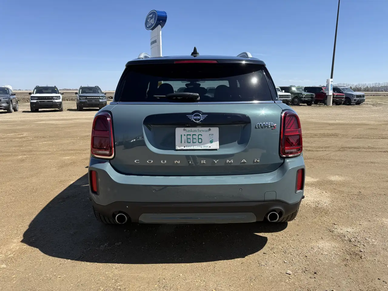 MINI Cooper S Countryman снимка MINI Cooper S Countryman
