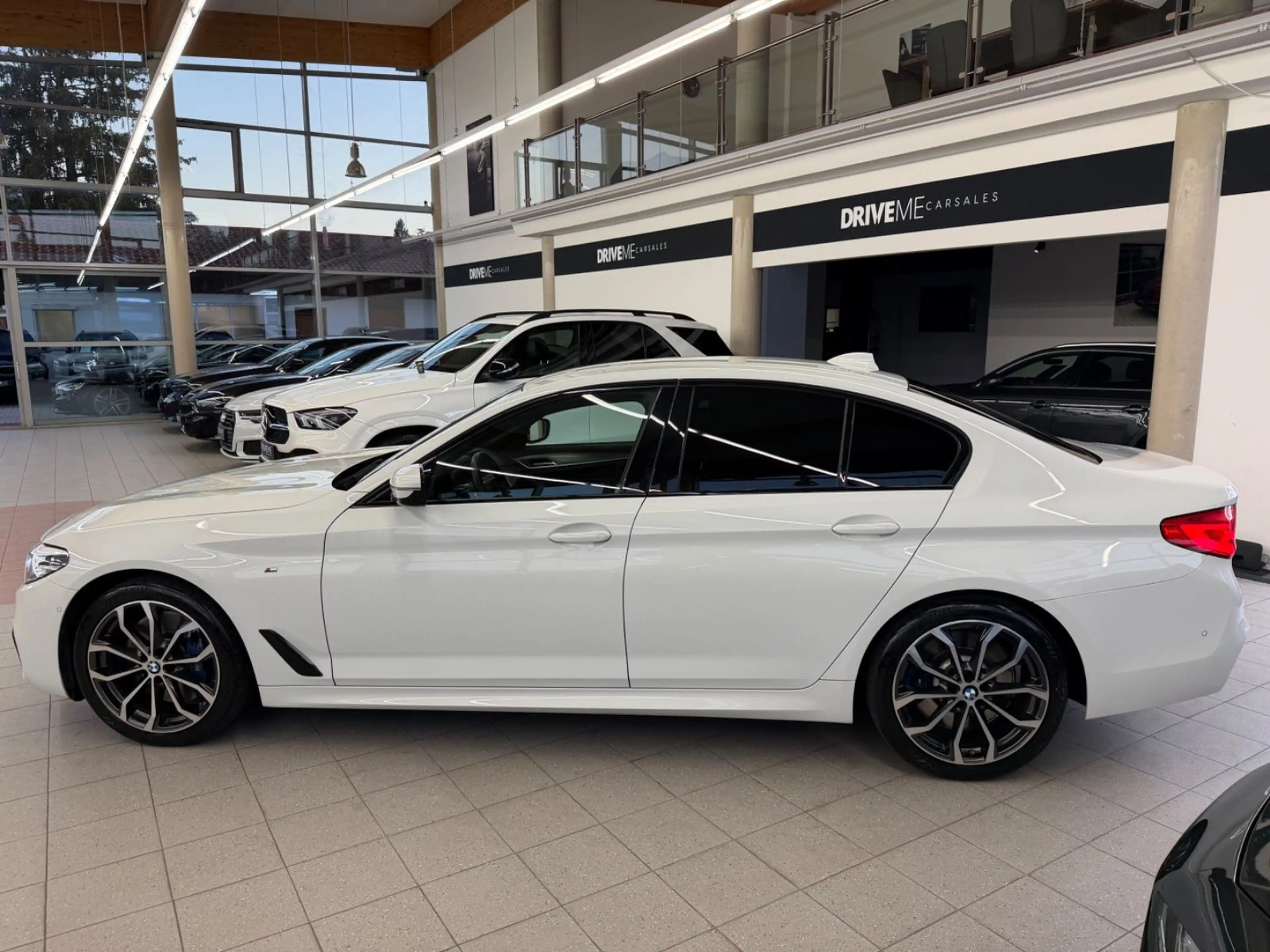 BMW 540 d xDrive Lim.  M Sport Kam. Leder Ambiente — photo 6