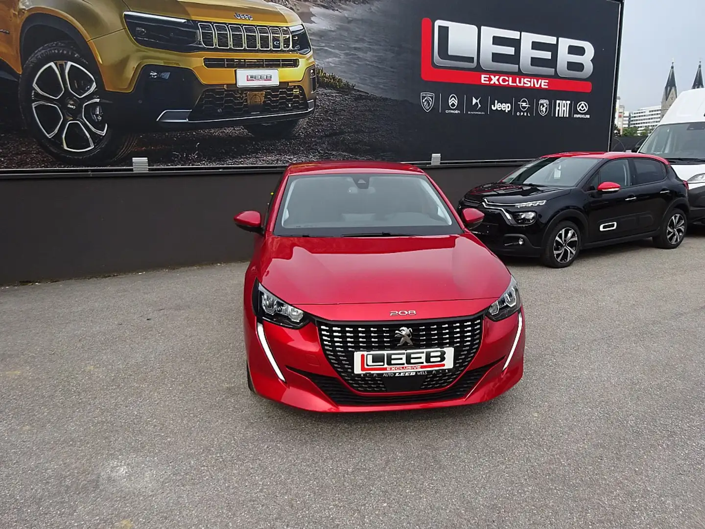 Peugeot 208 Allure PureTech 100 S&S Rot - 2